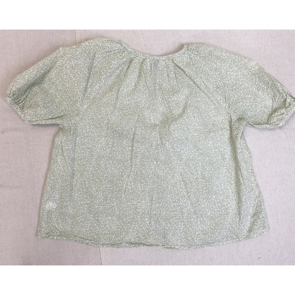 Universal Thread Green Floral Puff Short Sleeve Button Front cotton blouse M - Picture 2 of 6